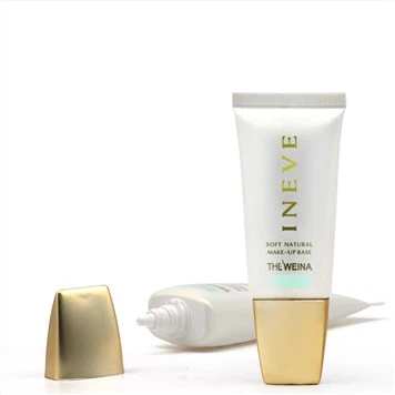 Kozmetična tuba za zaščito pred soncem